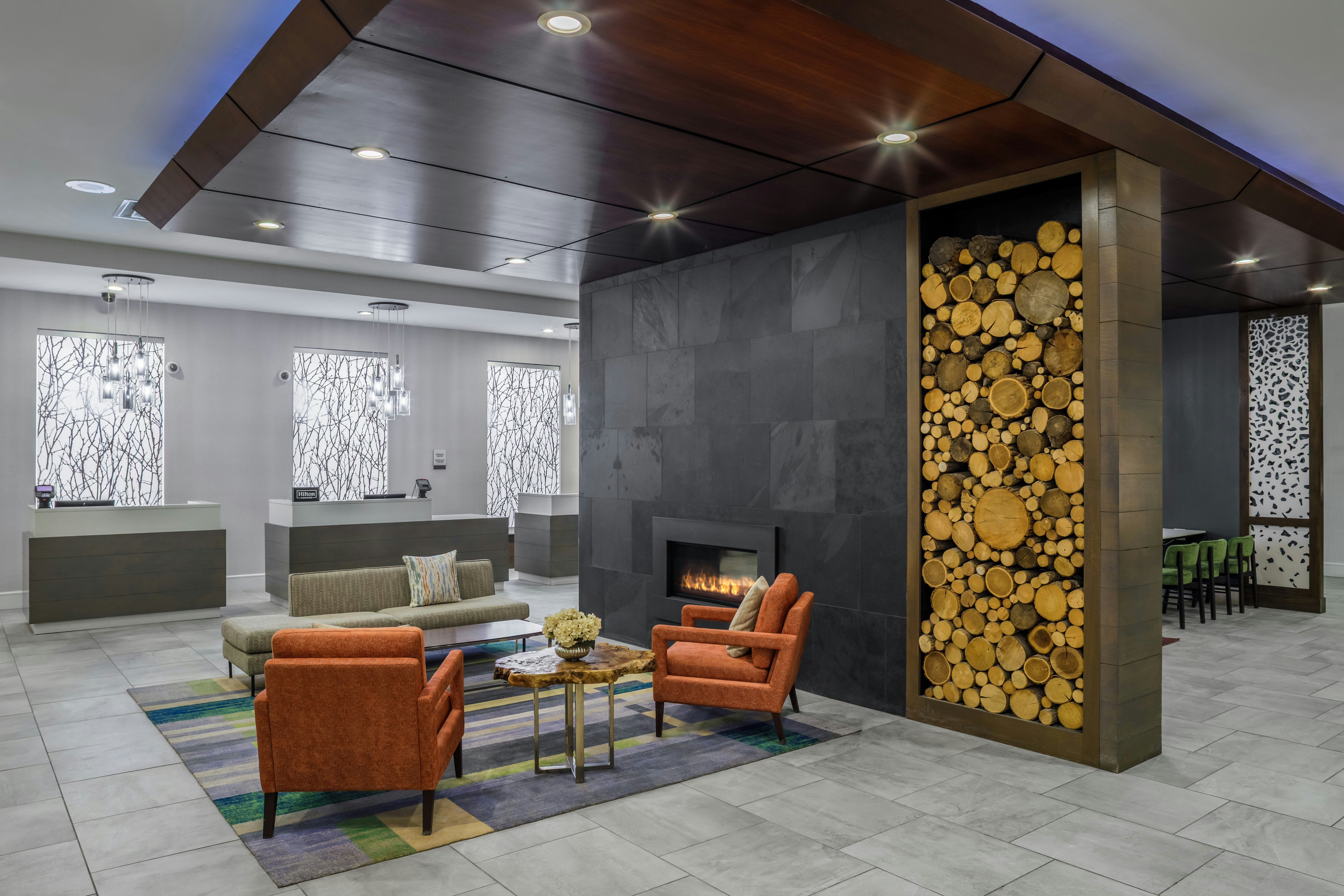 Doubletree By Hilton Hotel Rochester 40/80