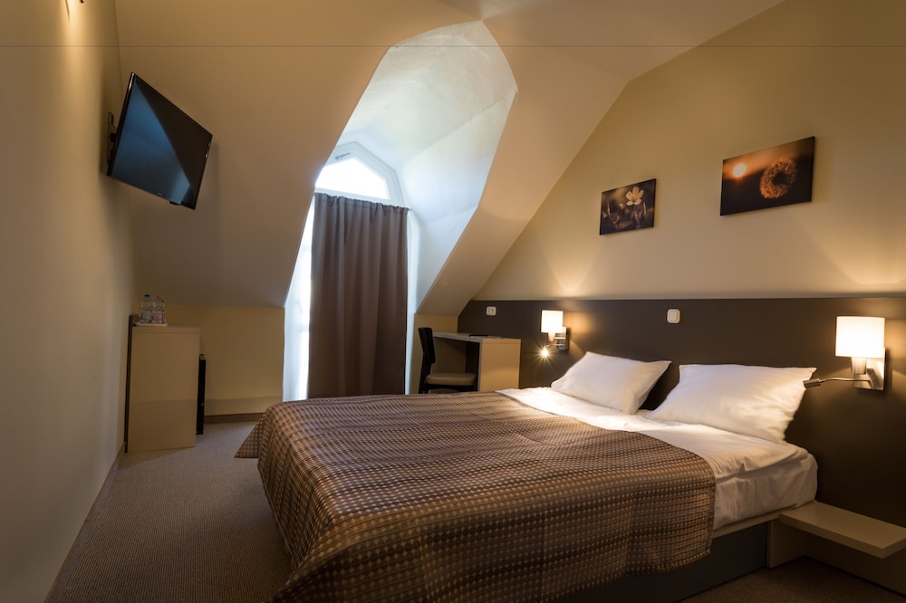 Corvin Hotel Budapest Corvin Wing photo4