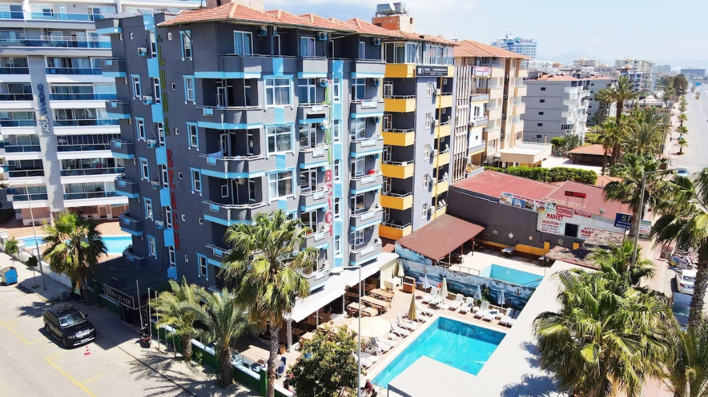 Semt Luna Beach Hotel 4/45