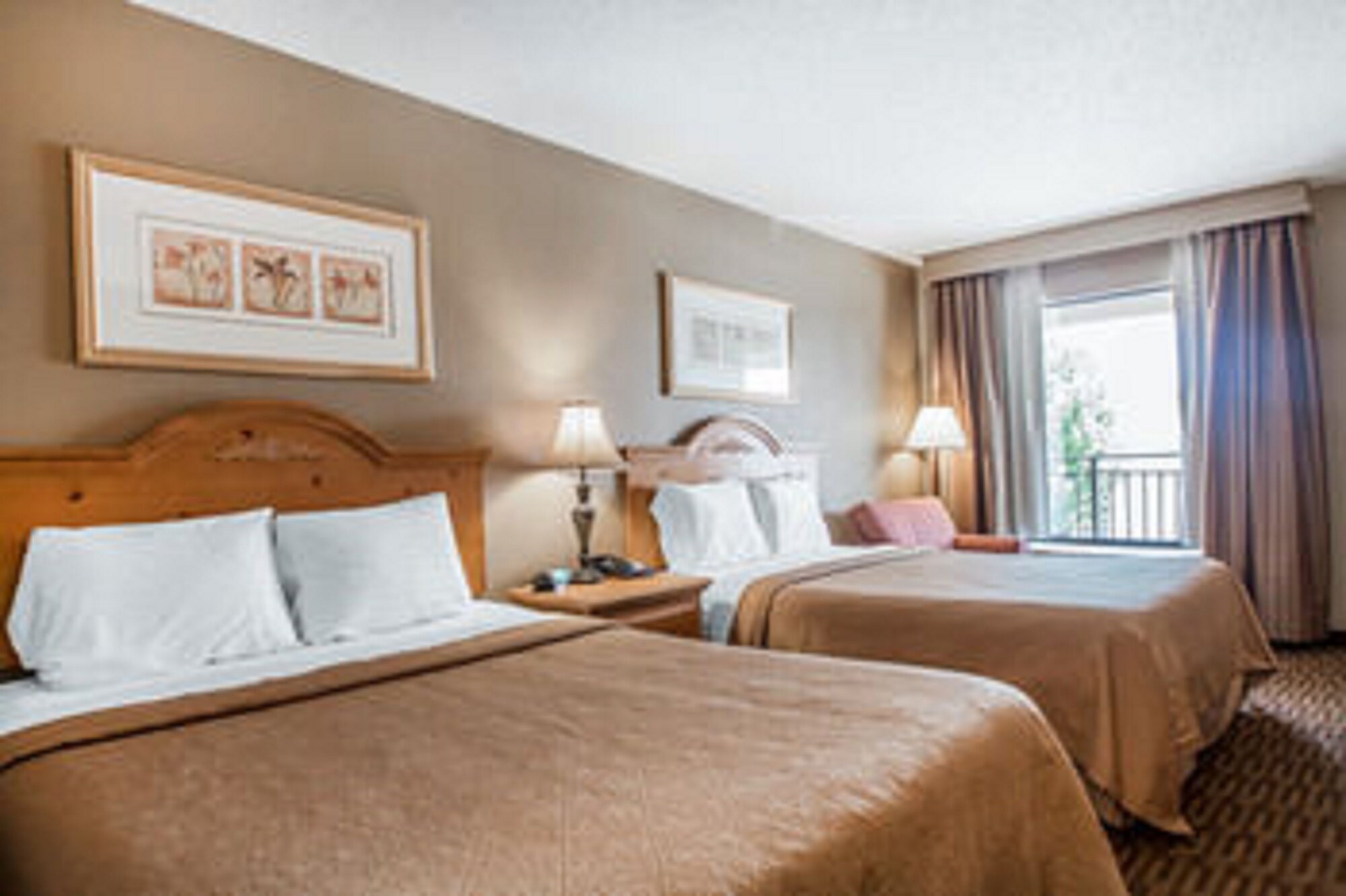 ROOM, 2 QUEEN BEDS