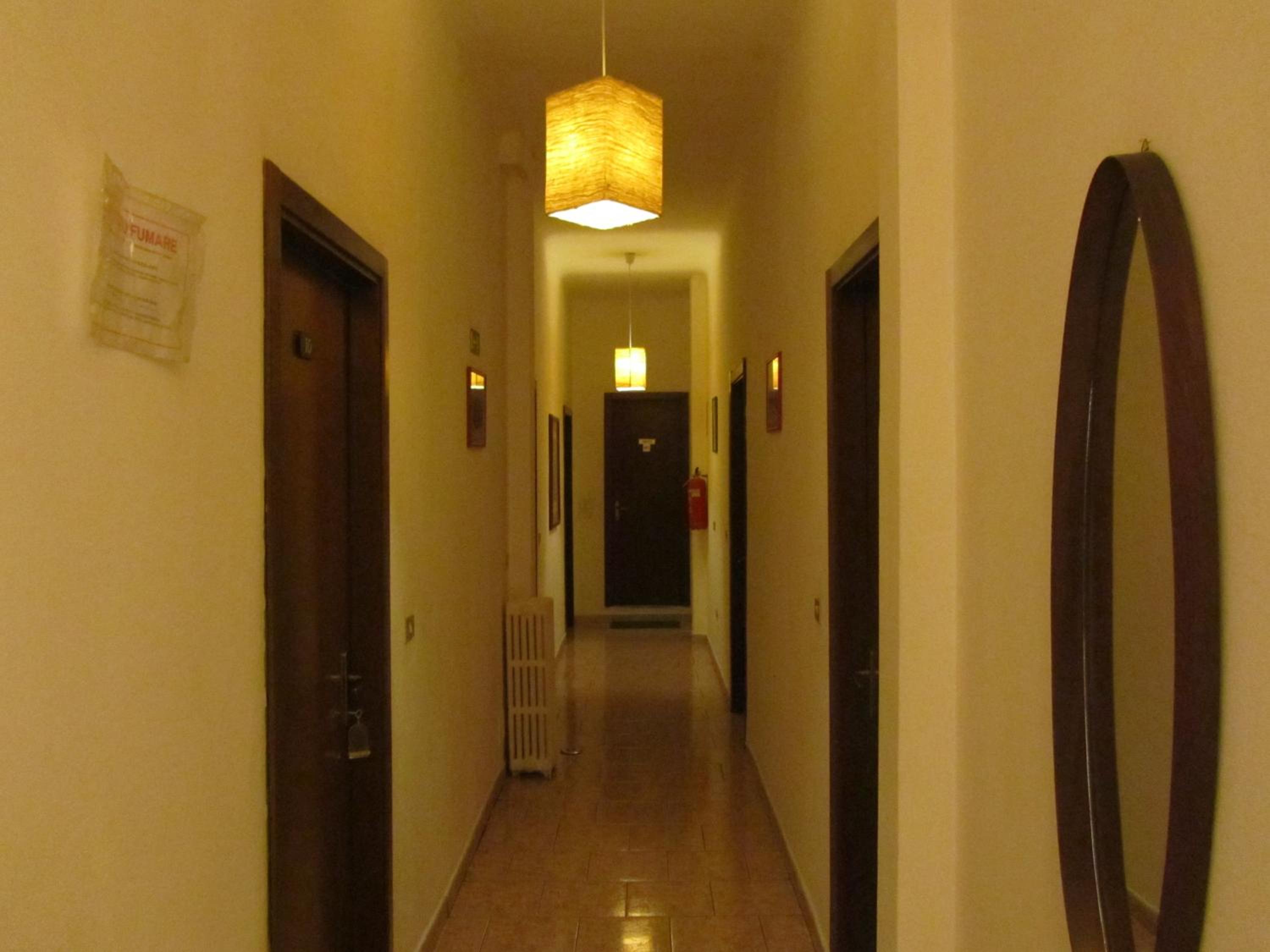 Hotel Gambara 23/50