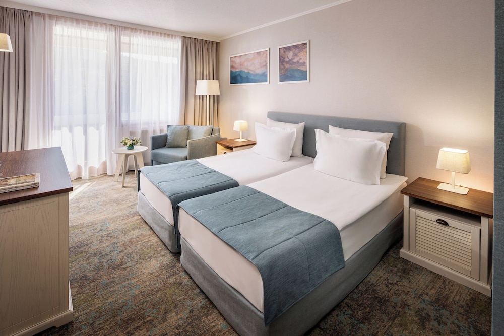 Interhotel Sandanski 12/48