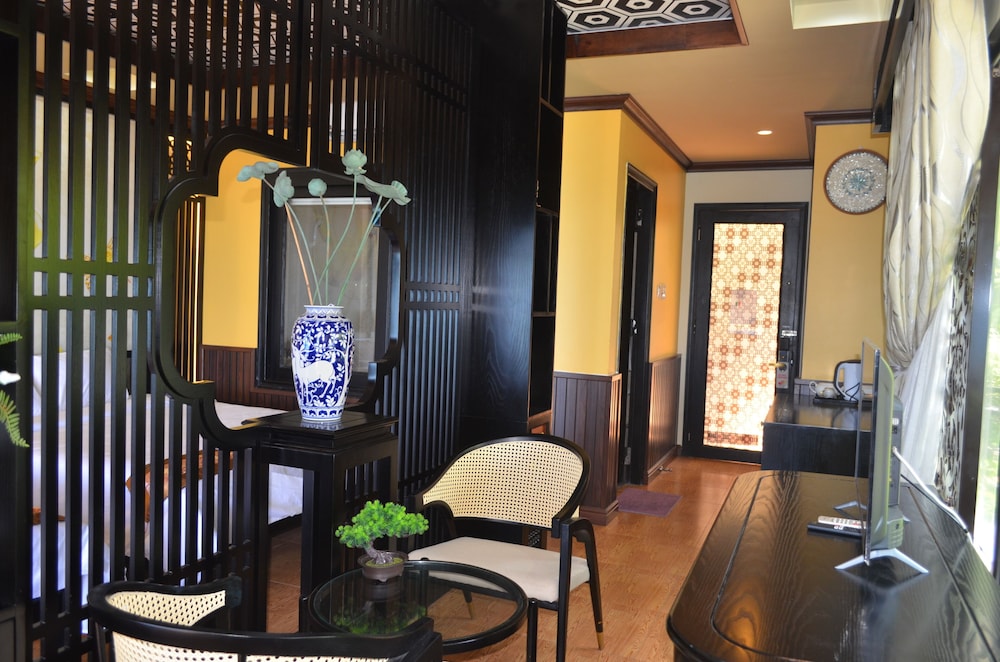 Rang Garden Beach Side Resort 7/86