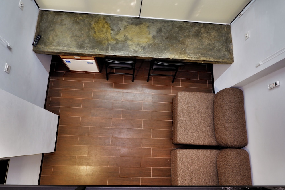 Guest House 555 NKI 50/50