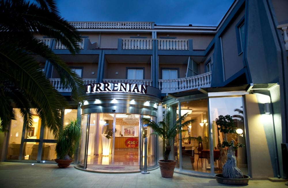 Park Hotel Tyrrenian 1/42