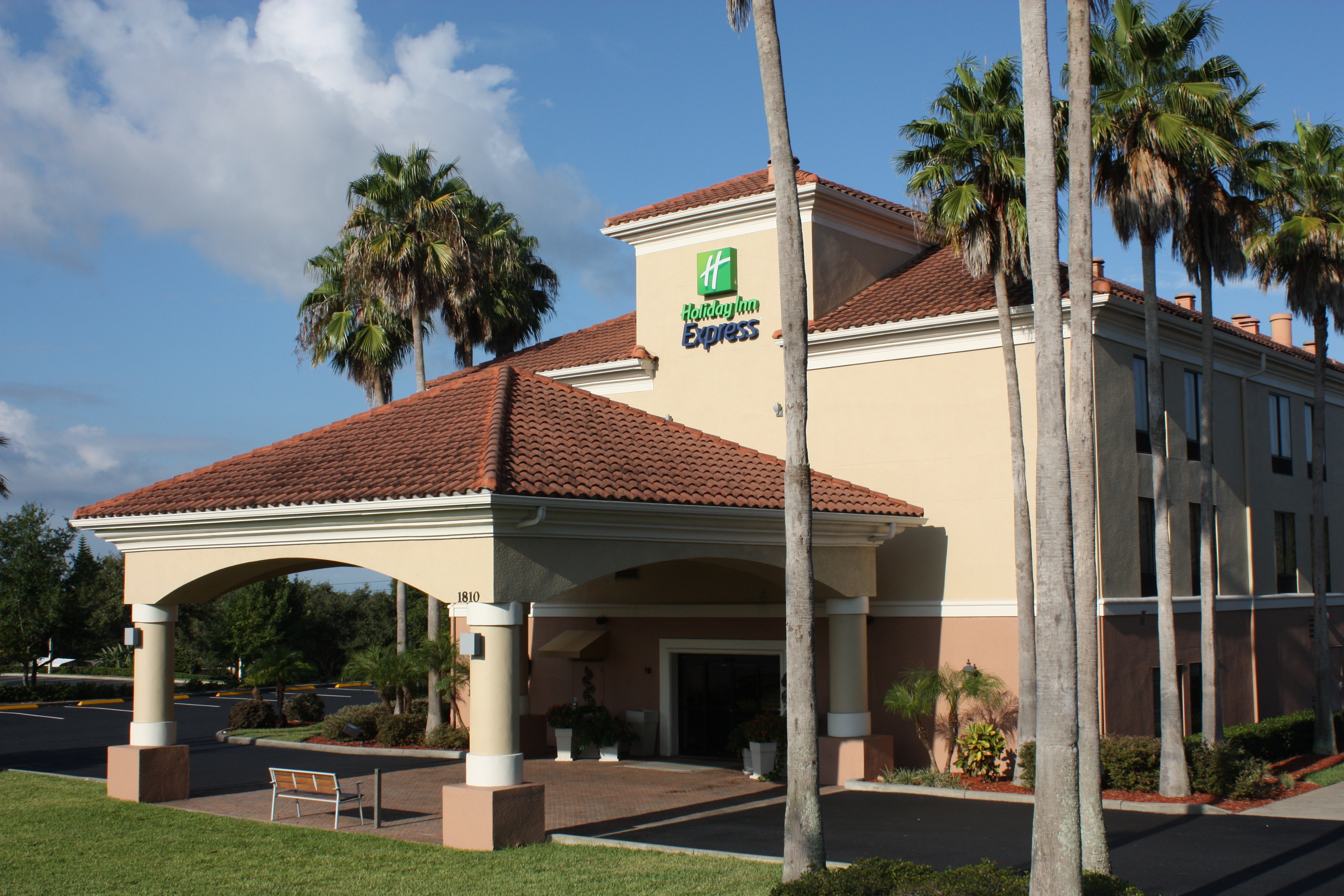 Holiday Inn Express Clermont in CLERMONT - FL