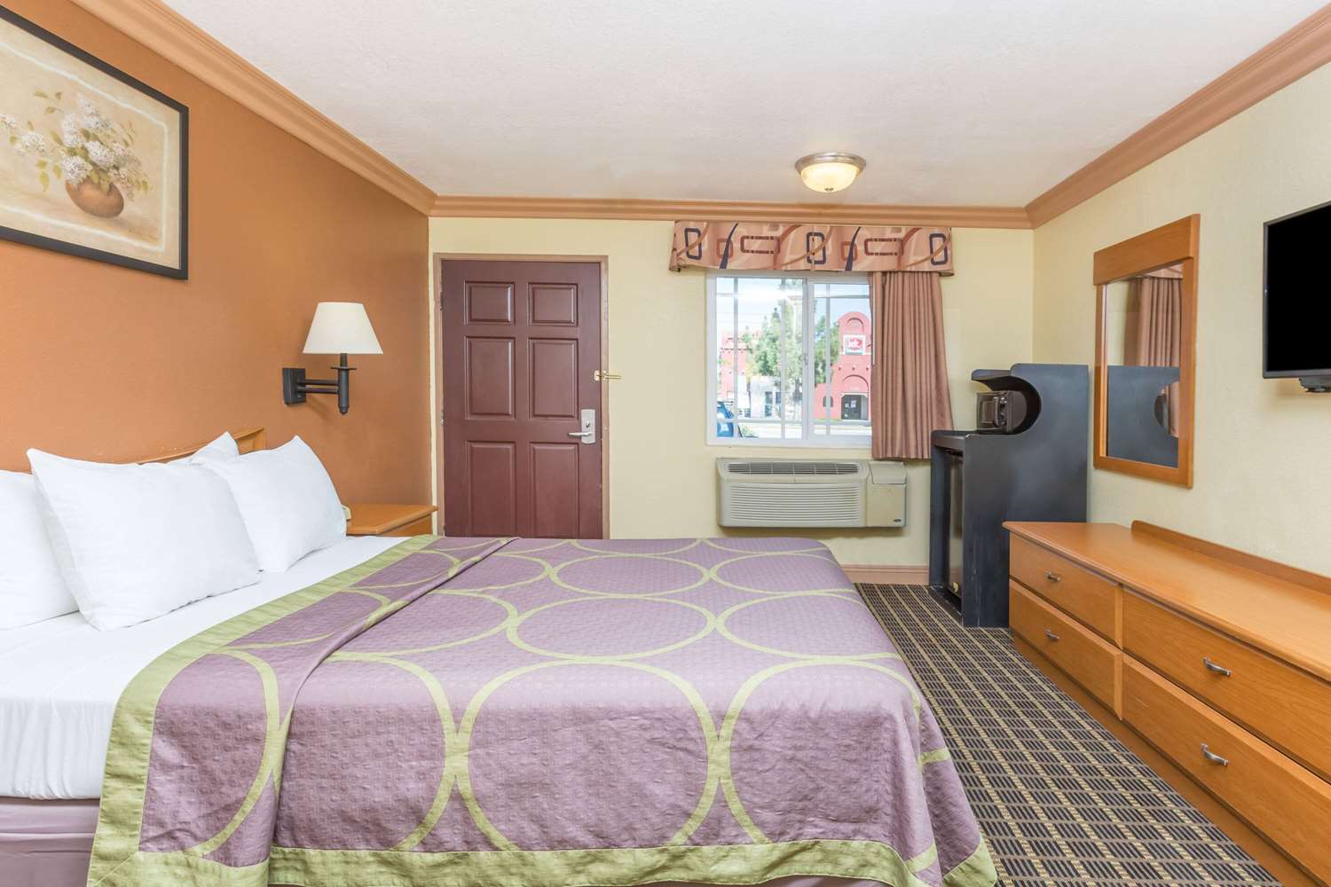 Super 8 by Wyndham Azusa CA 8/19