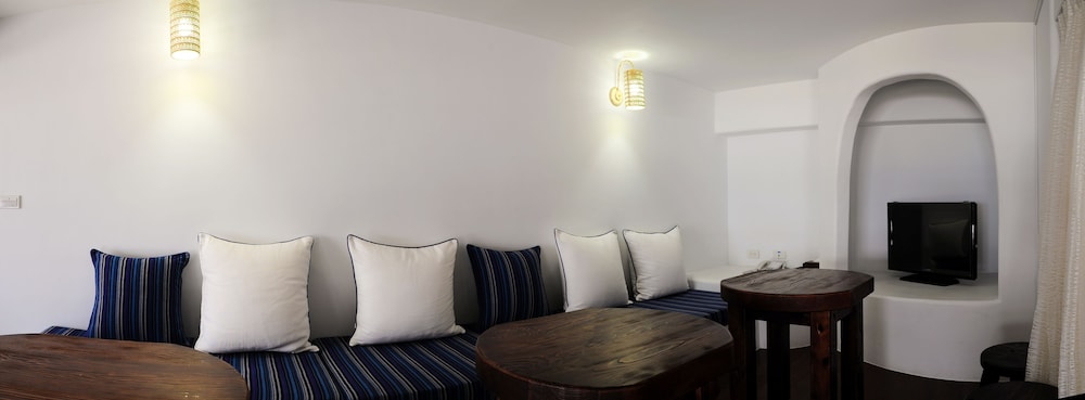 Chateau Villa 20/33
