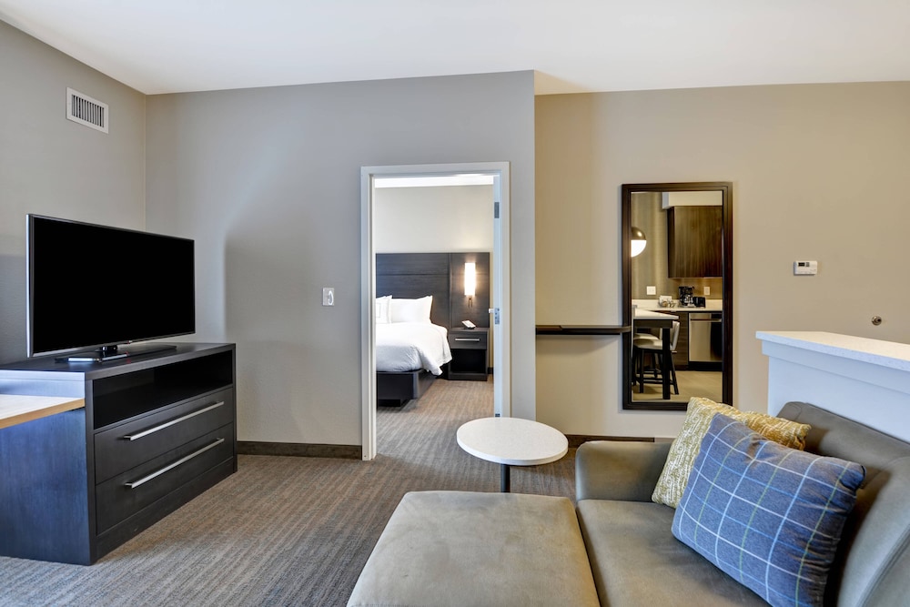 Residence Inn Cleveland Airport Middleburg Heights 25/34