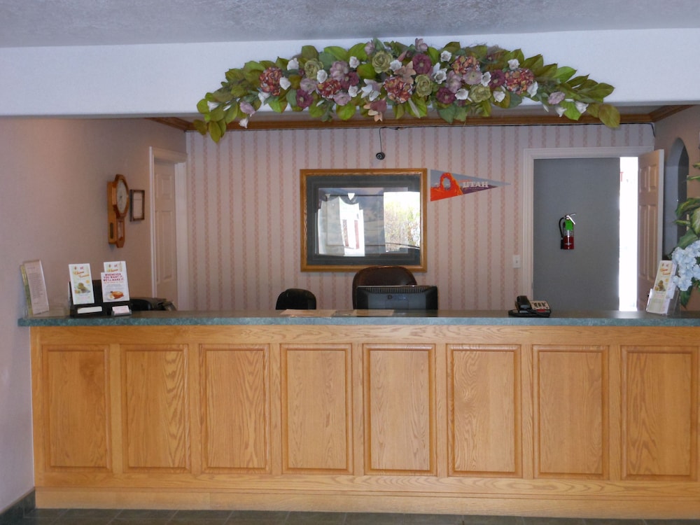 Economy Inn 5/60