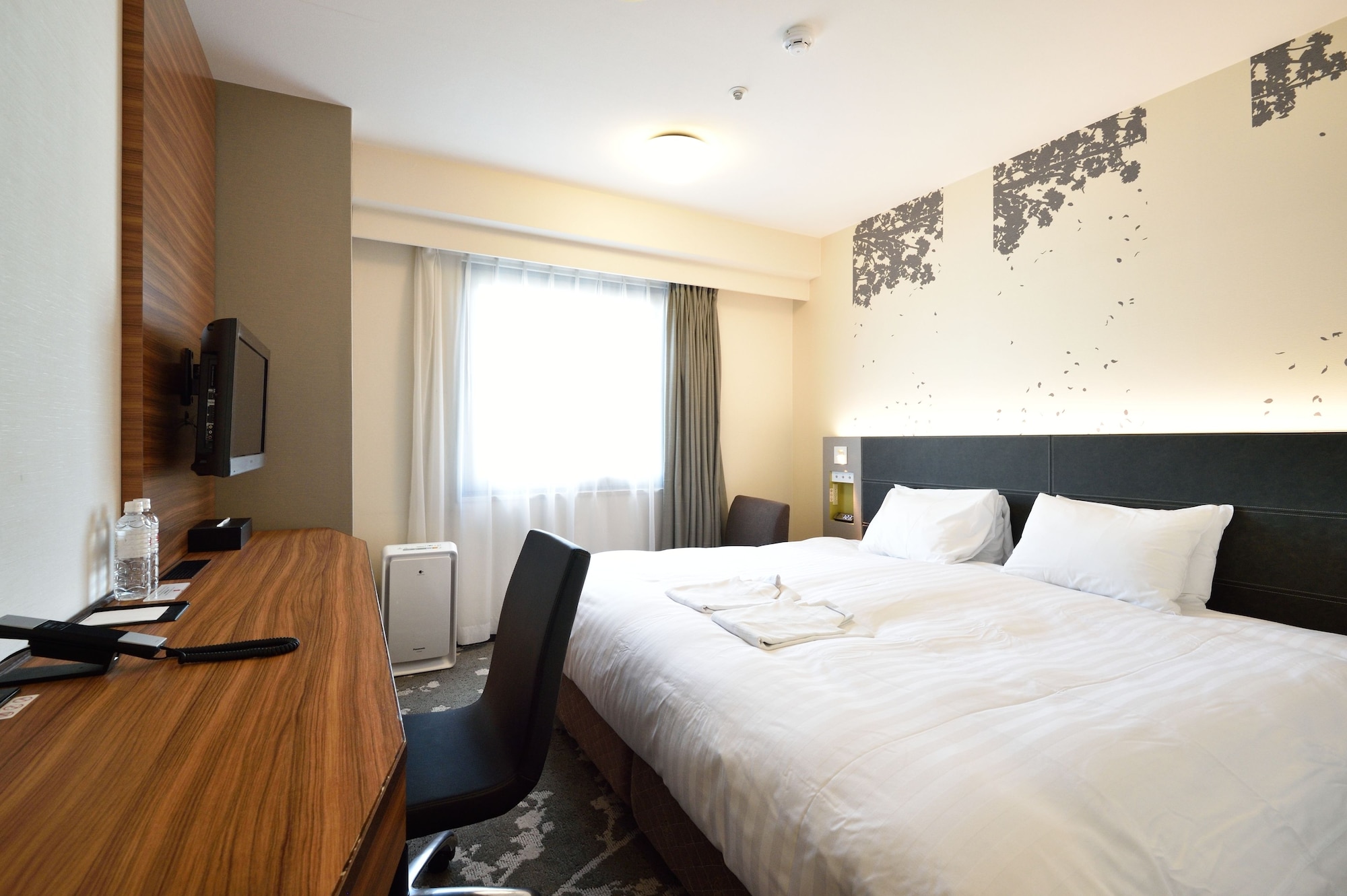 SUPERIOR, DOUBLE BED