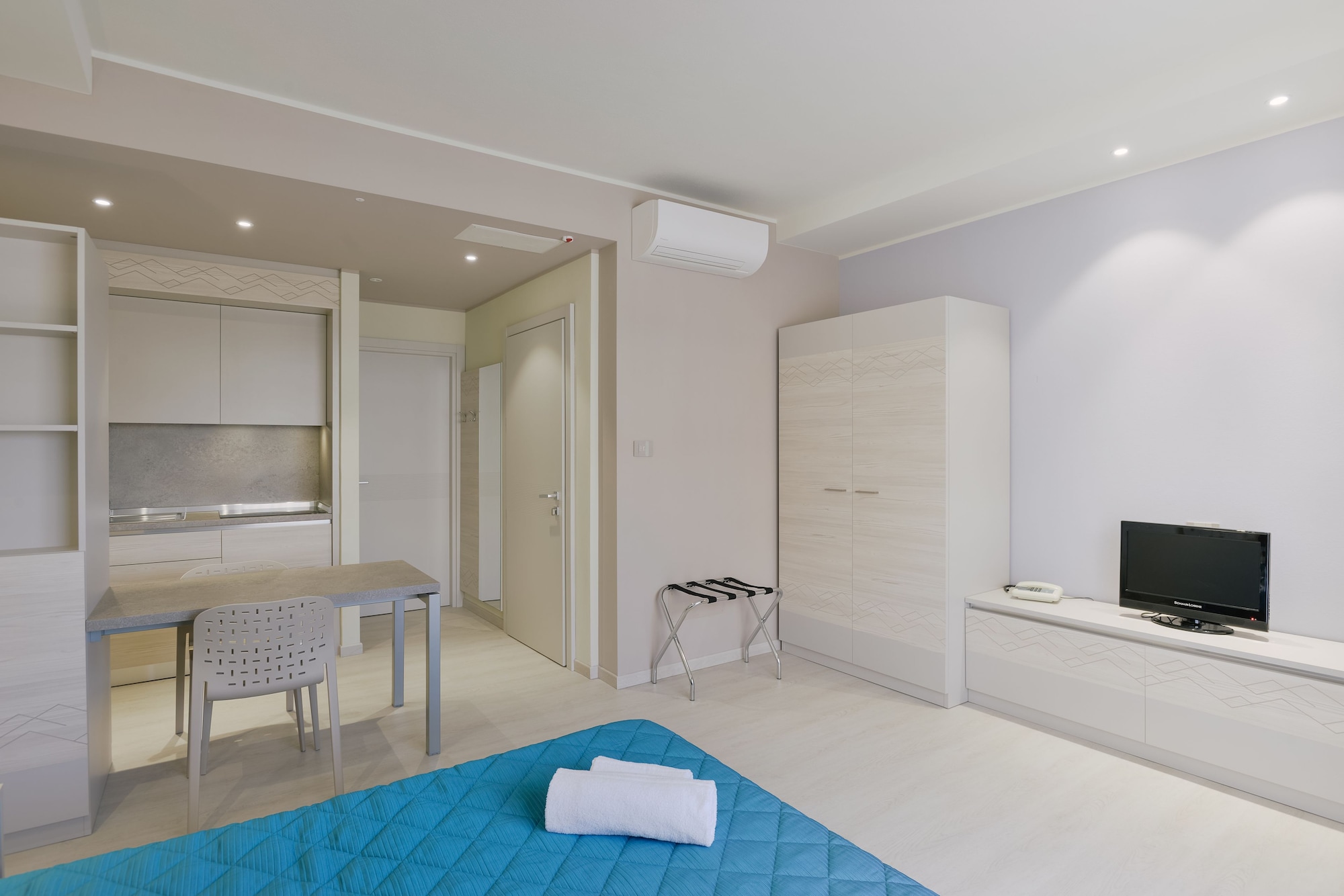 rooms