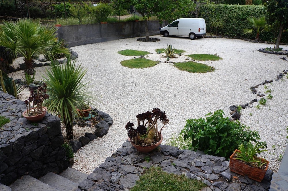 Rosso Vulcano Bed Breakfast 31/33