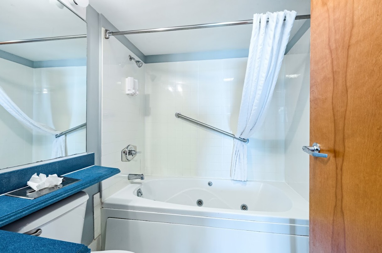 1 Bedroom, Suite, Ocean Front, Balcony