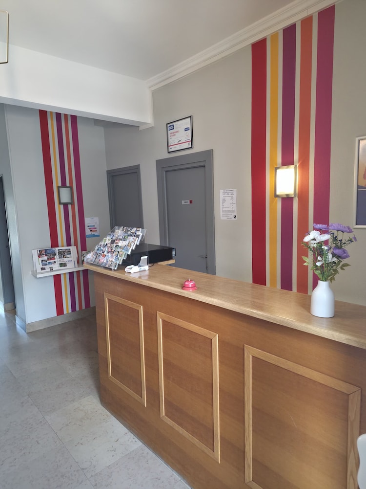 Hotel the Originals Caen Le Savoy 5/62