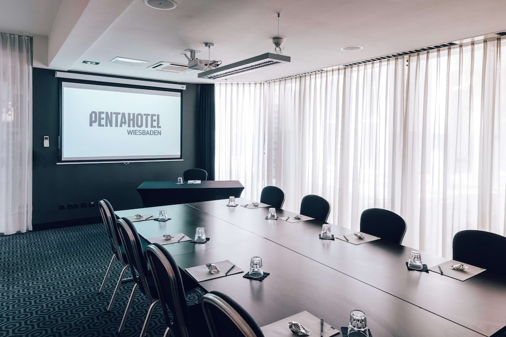 PENTAHOTEL WIESBADEN 53/58