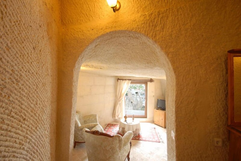 Arif Cave Hotel 13/50
