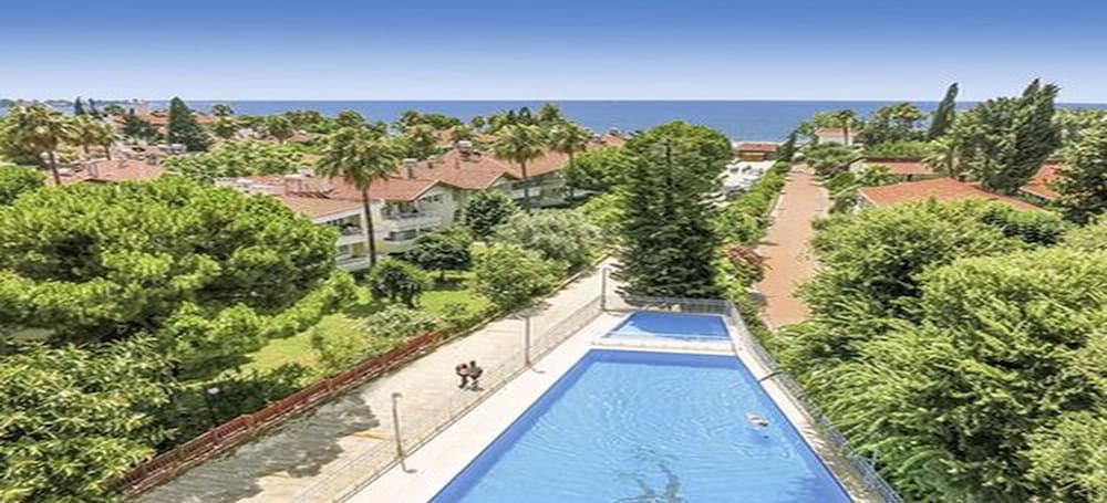 Sirma Hotel 46/50