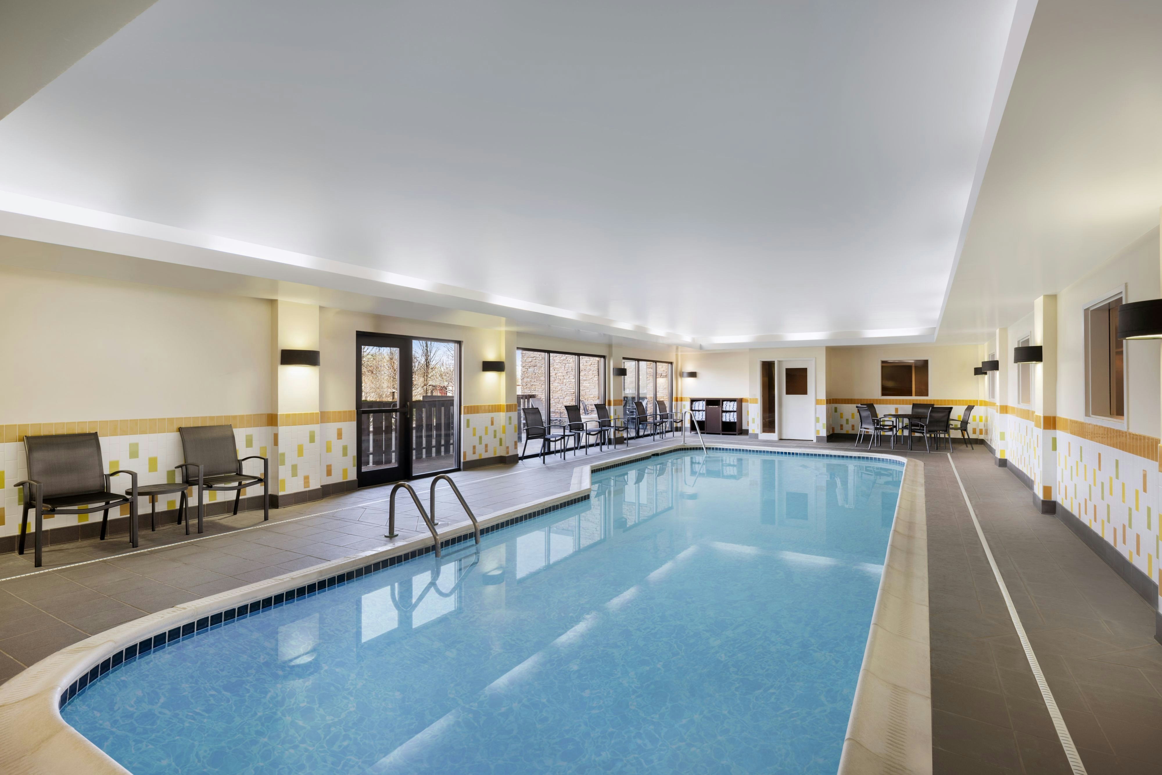 Fairfield Inn And Suites Bowling Green 19/46