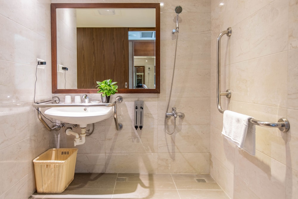 غرفة اقتصادية ثلاثية بثلاثة أسرّة، Jia Hsin Garden Hotel 7/7