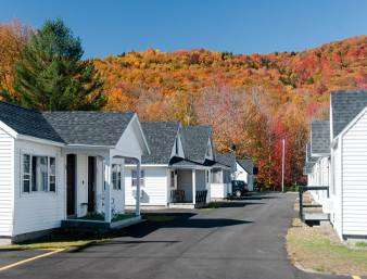 Beacon Inn and Suites 40/40