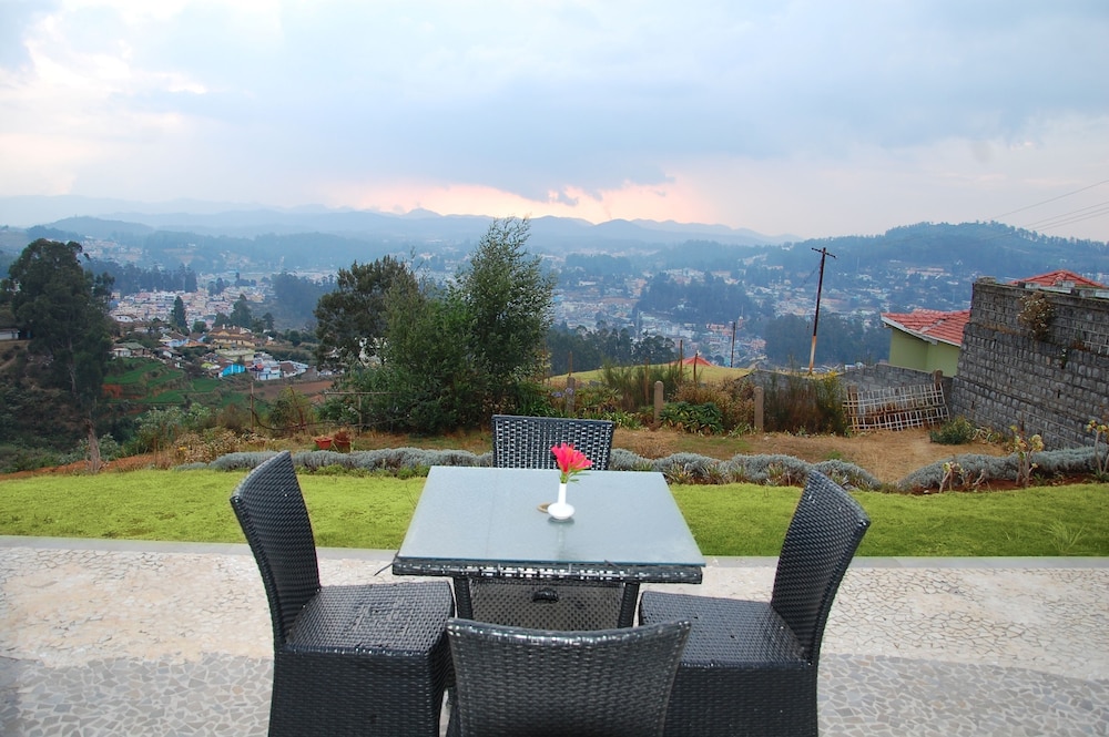 Sinclairs Retreat Ooty 55/66