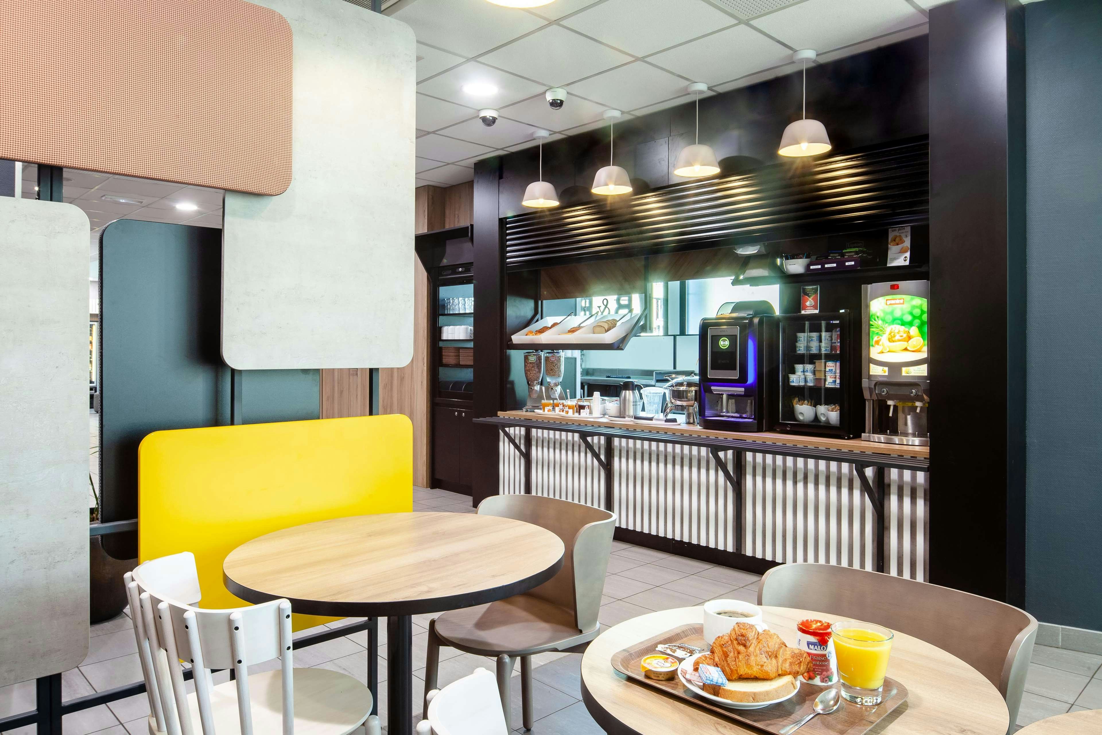 B&B Hotel Paris Saint-Denis Pleyel 18/24