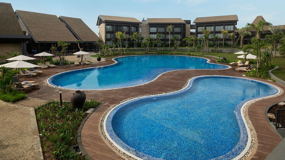 Myze Hotel Waingapu 31/35