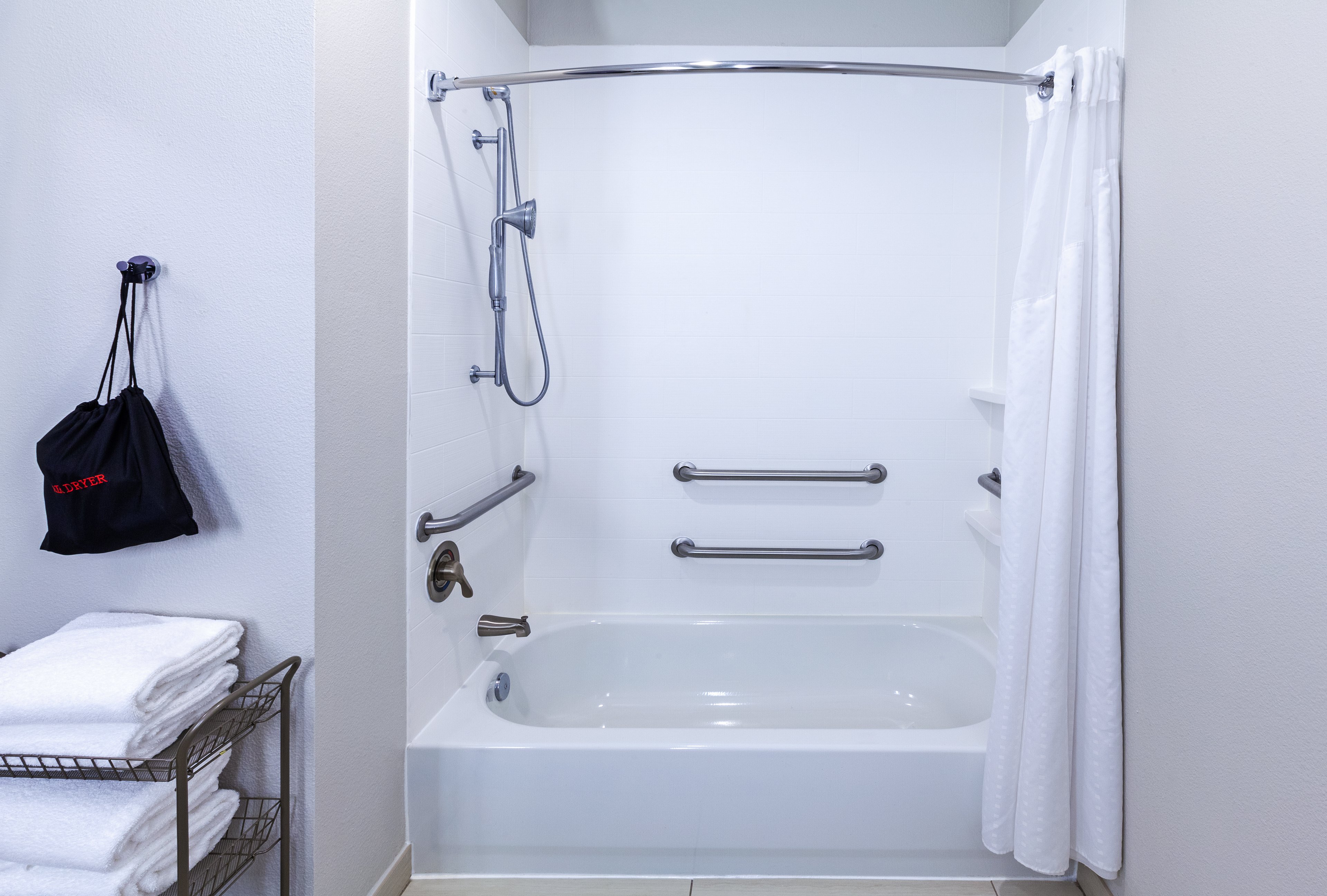 Holiday Inn Express & Suites Port Arthur Central-Mall Area 51/52