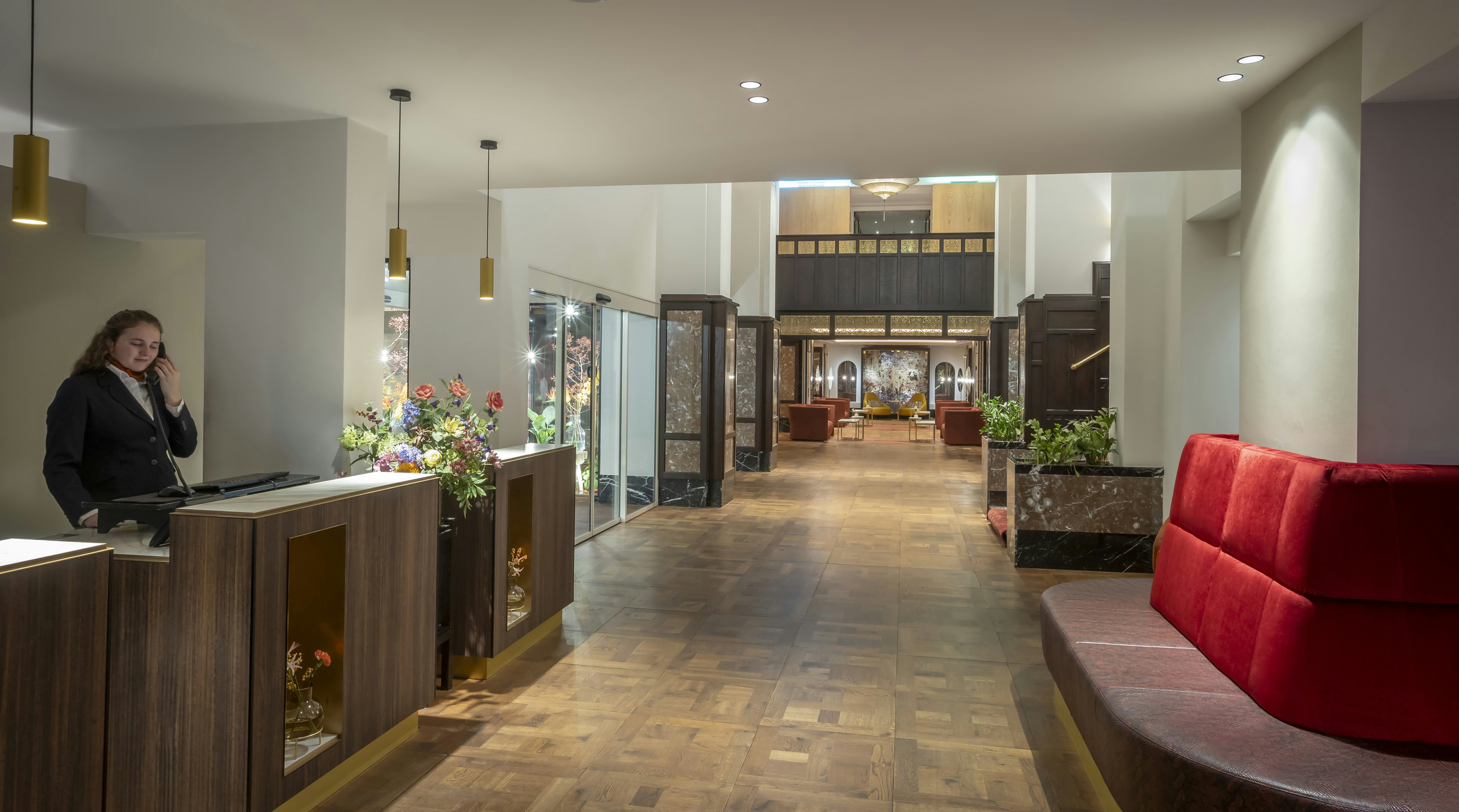 Clayton Hotel Amsterdam American 9/53