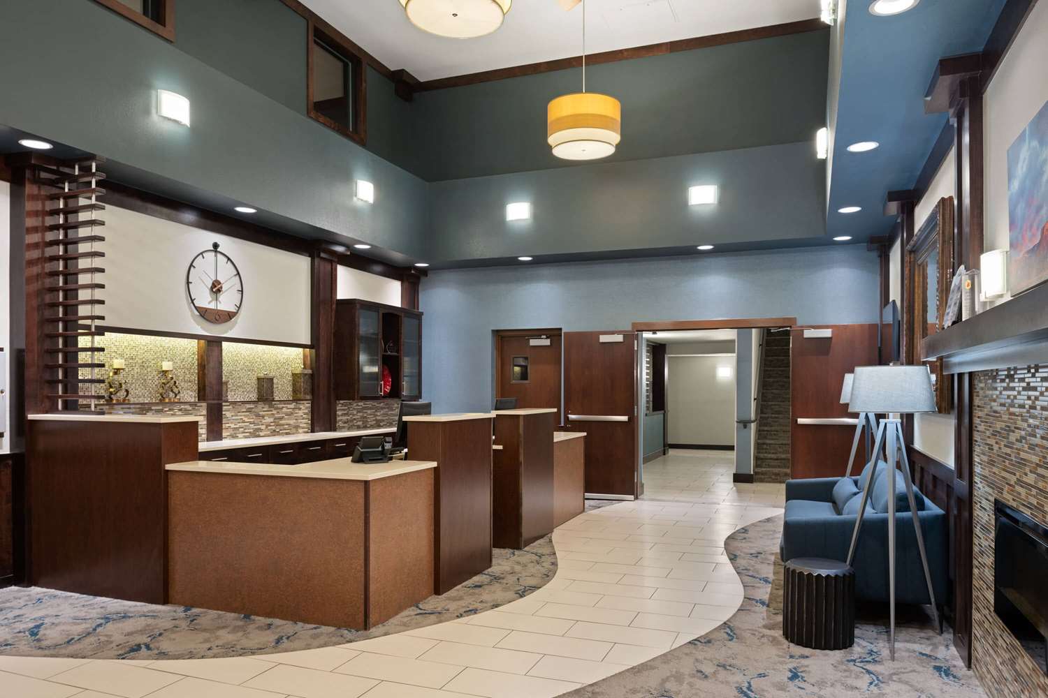 Super 8 by Wyndham Conrad MT 6/41