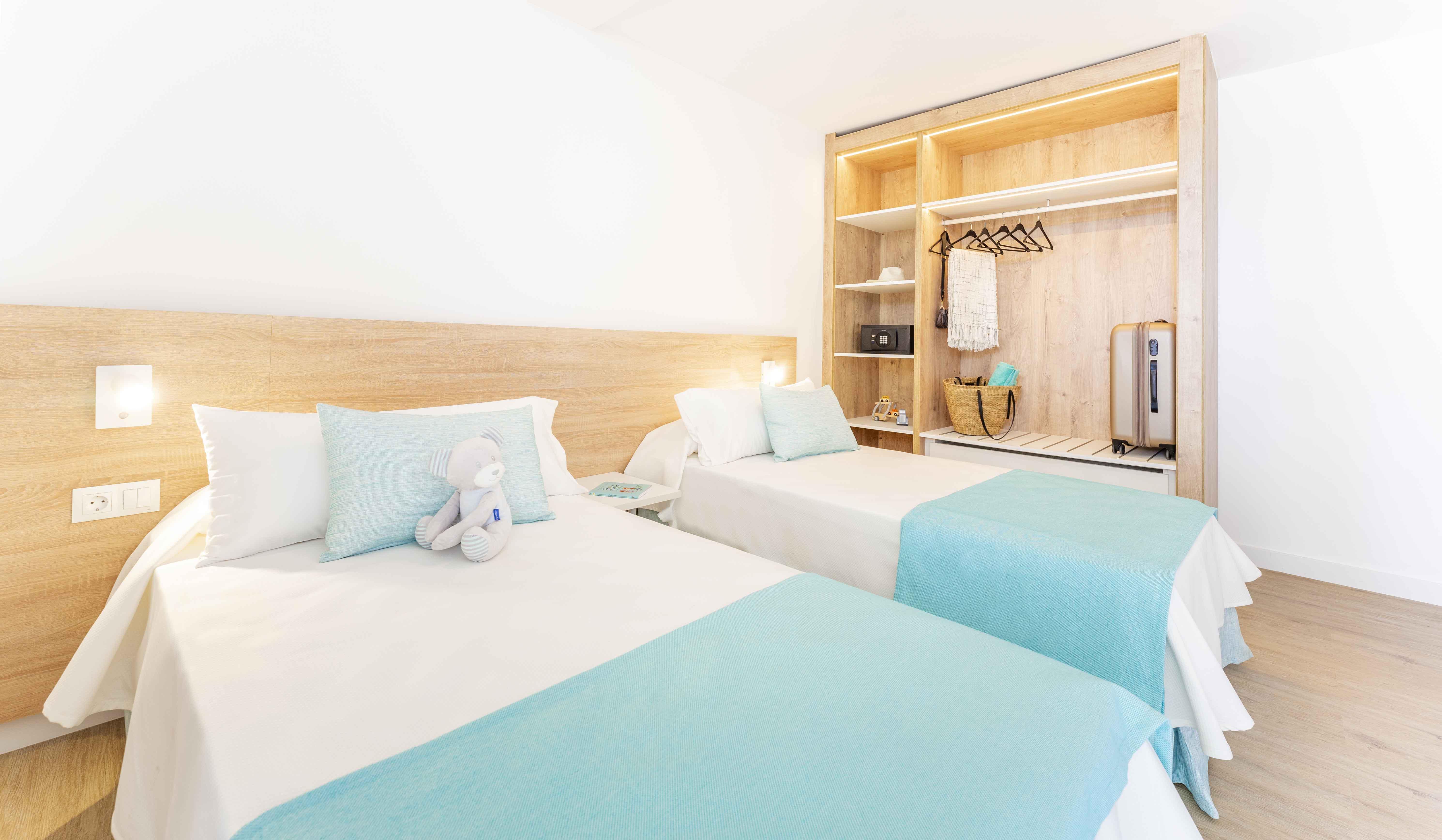 1 Bedroom, Apartment, Sea View, Balcony or Terrace