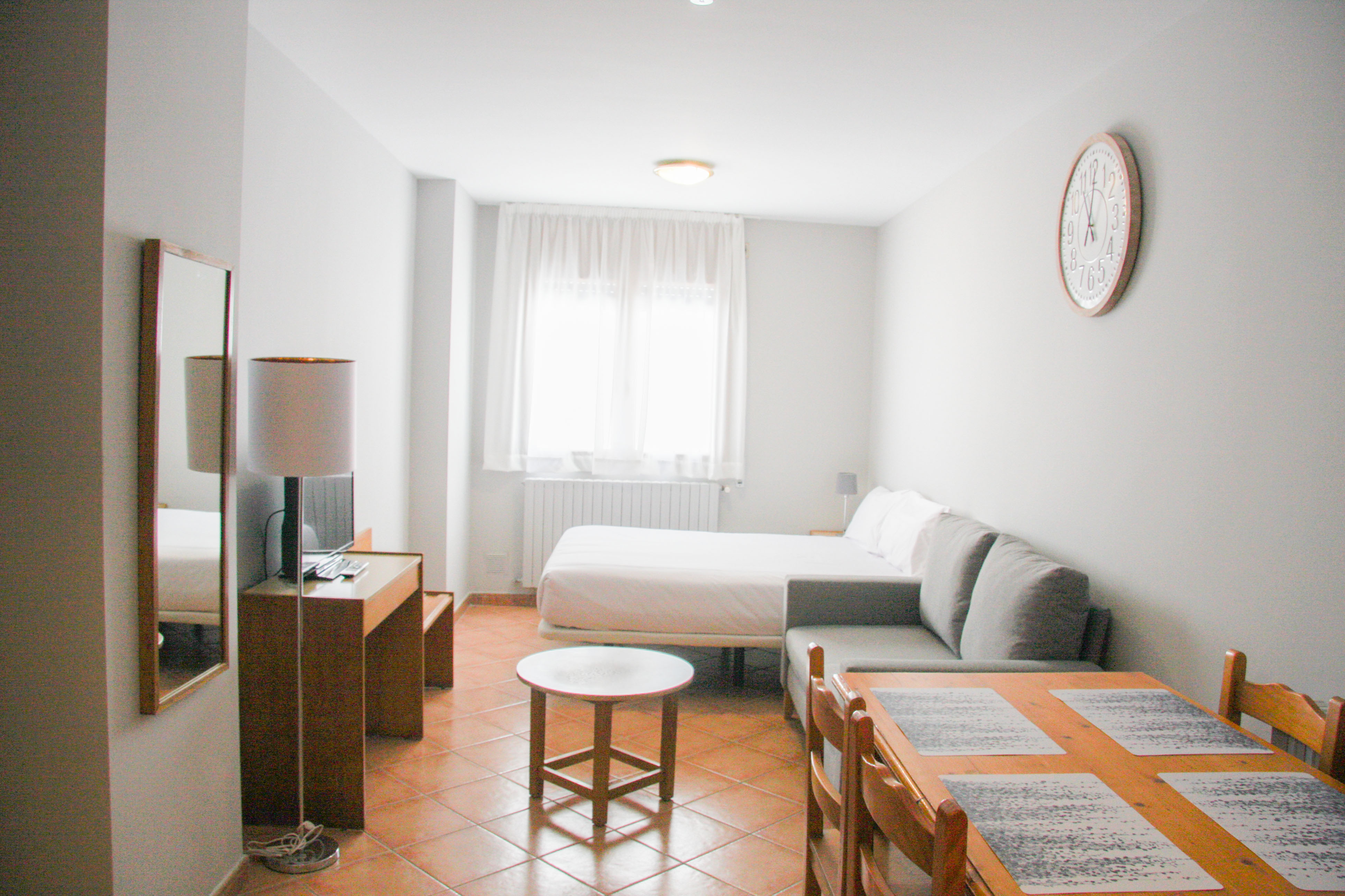 APARTAMENTOS GLAC SOLDEU 3000 12/38