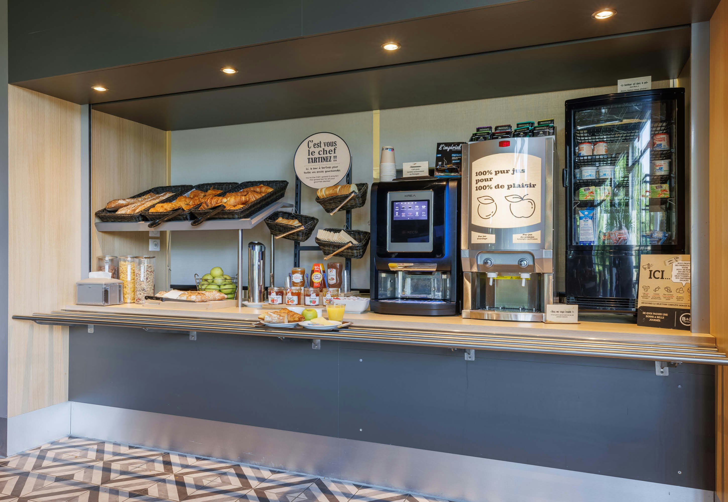 B&B Hotel Clermont Ferrand Nord Riom 11/47