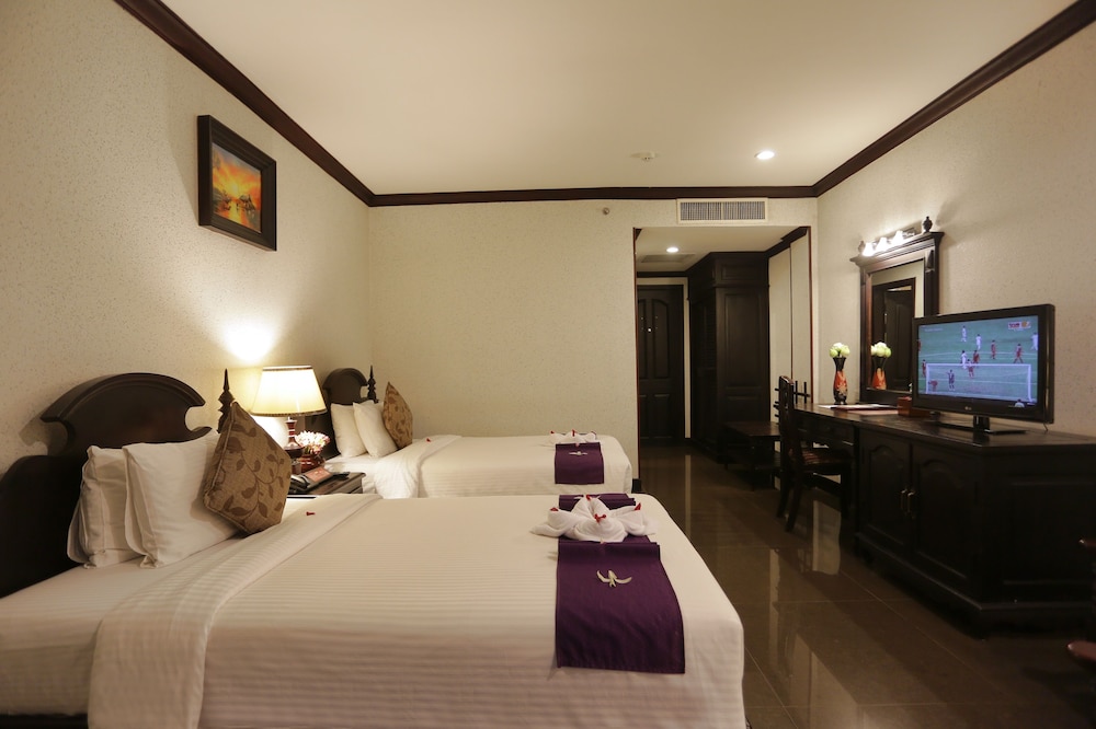 LUCKY ANGKOR HOTEL & SPA 10/50