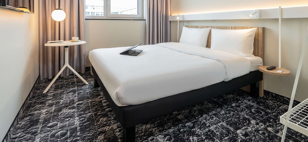ibis Duesseldorf Airport Hotel 14/48