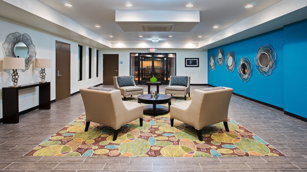 Holiday Inn Express & Suites Wyomissing 39/44