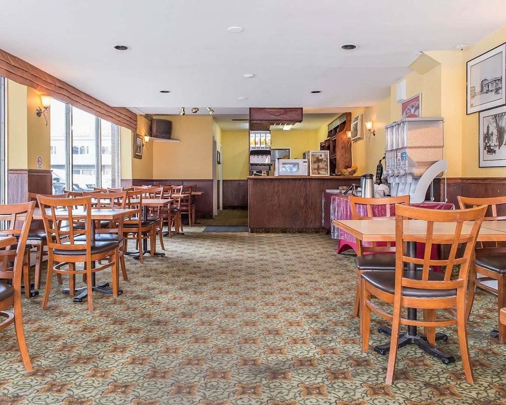 Econo Lodge Downtown Ottawa 38/50