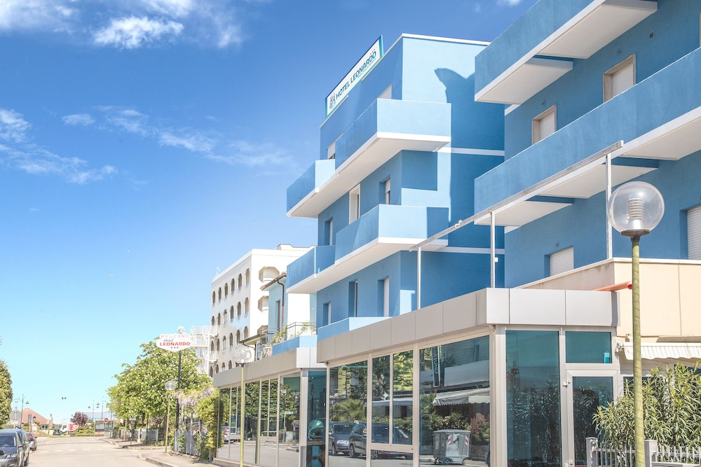 Hotel Leonardo &amp; Residenza Marconi 3/50