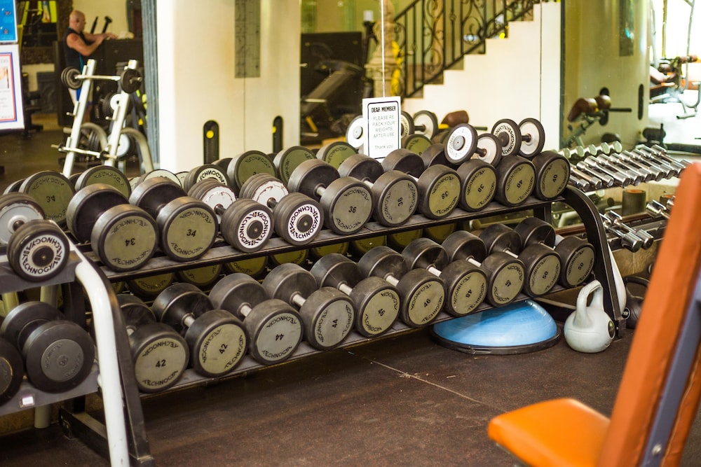 Colosseum Hotel And Fitness Club 45/75