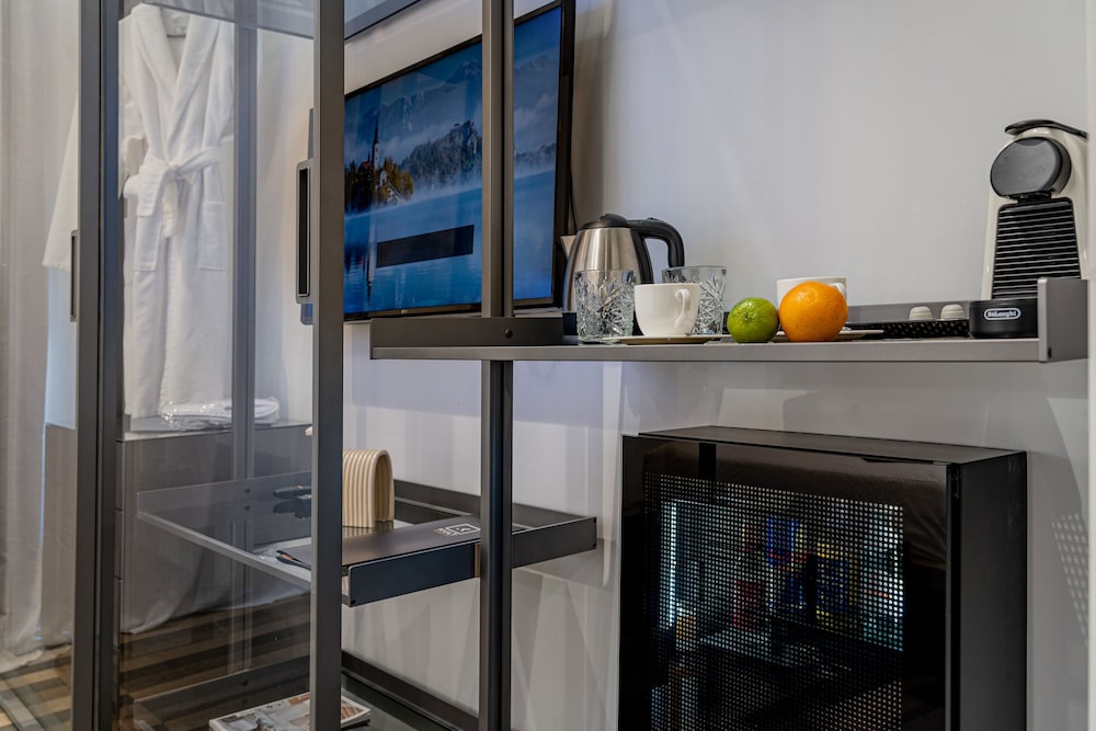 Kkult Boutique Hotel 36/57