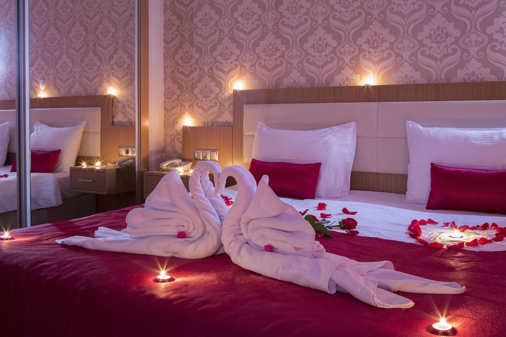 GRAND ZENTRUM HOTEL 8/34