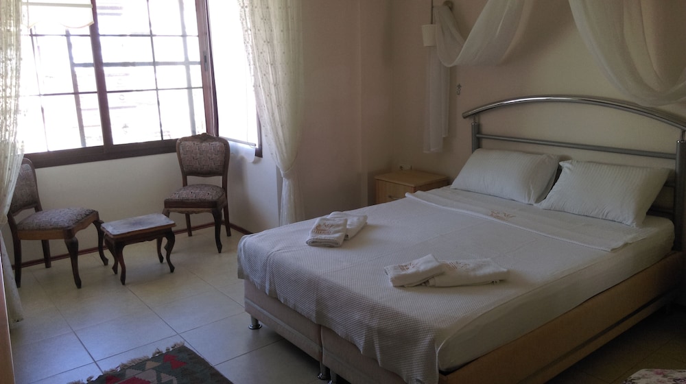 Nano Hotel 4/50