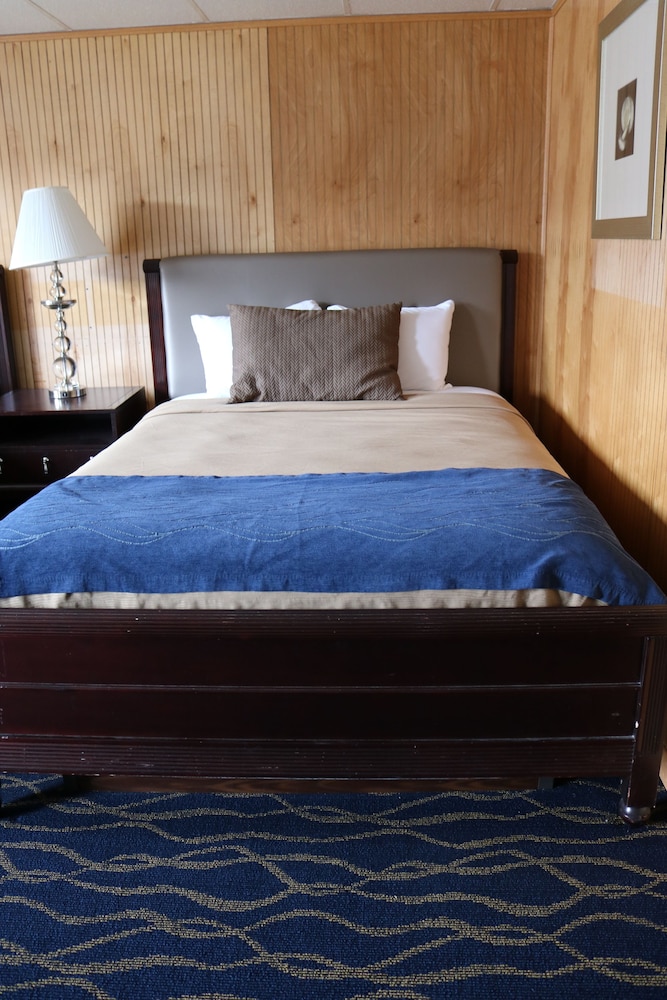 Rodeway Inn Harlan, KY 42/67