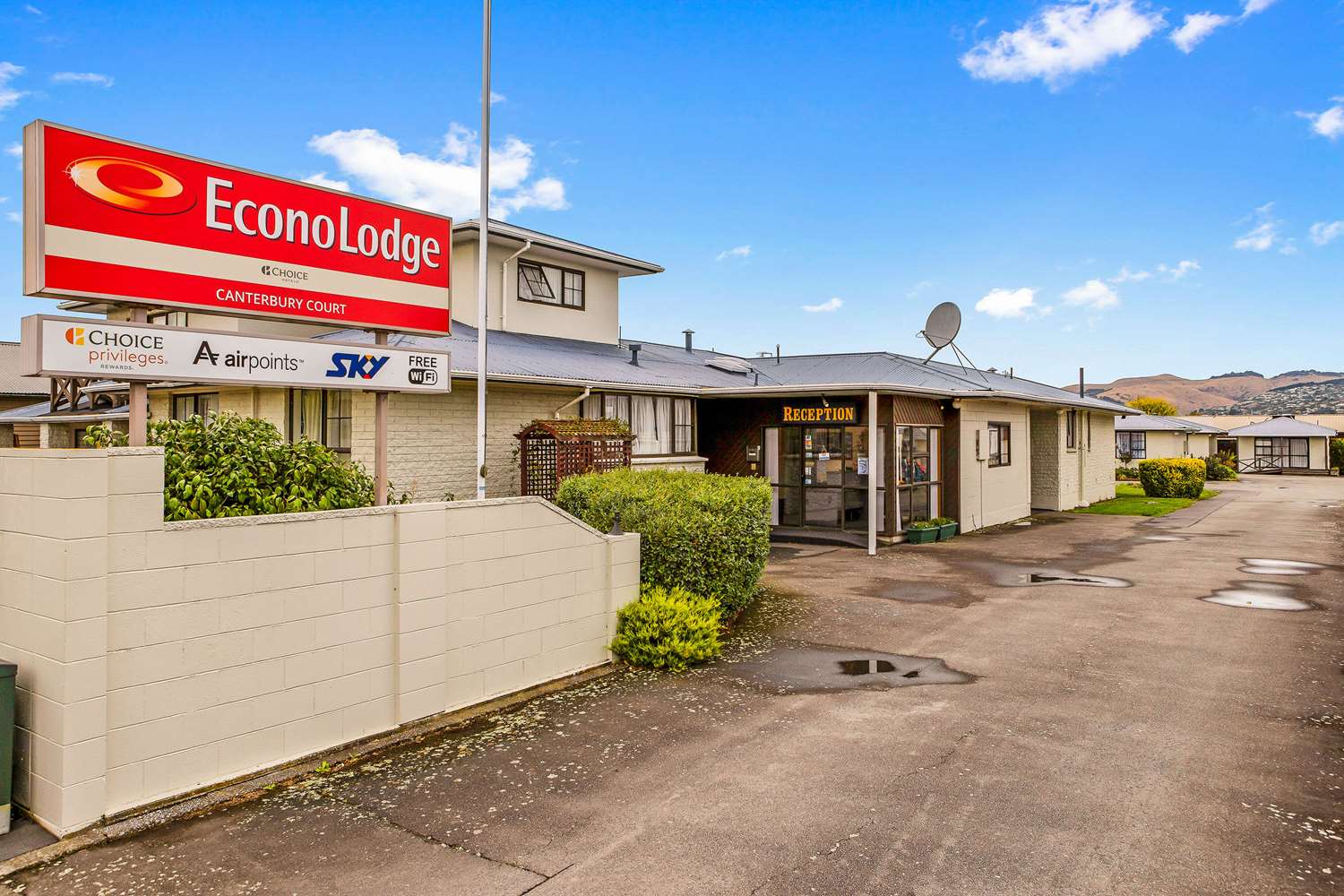 Canterbury Court Motel 11/13