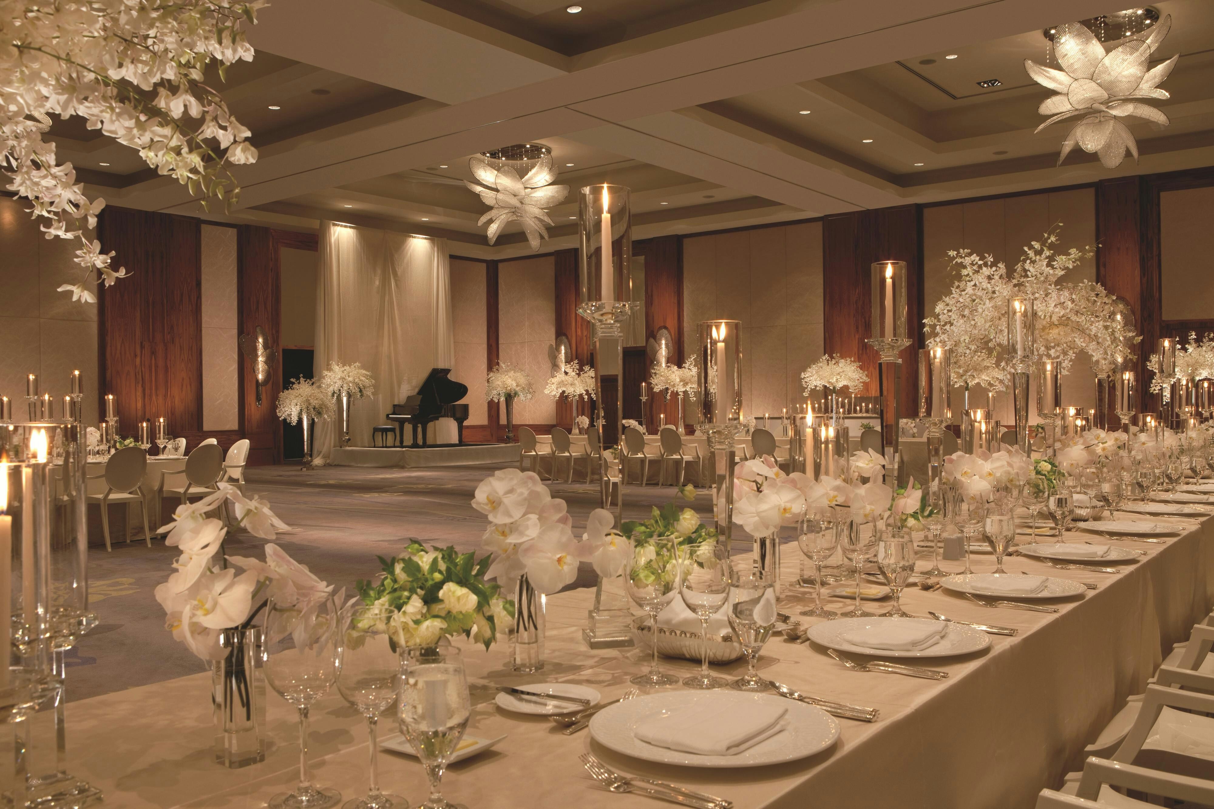 Ritz Carlton Toronto Hotel 21/25
