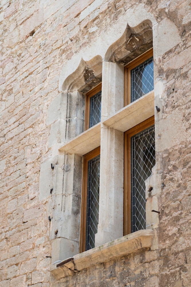 ABBAYE DE MAIZIERES 3/67