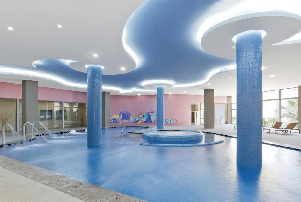 Atrium Platinum Luxury Resort 22/50