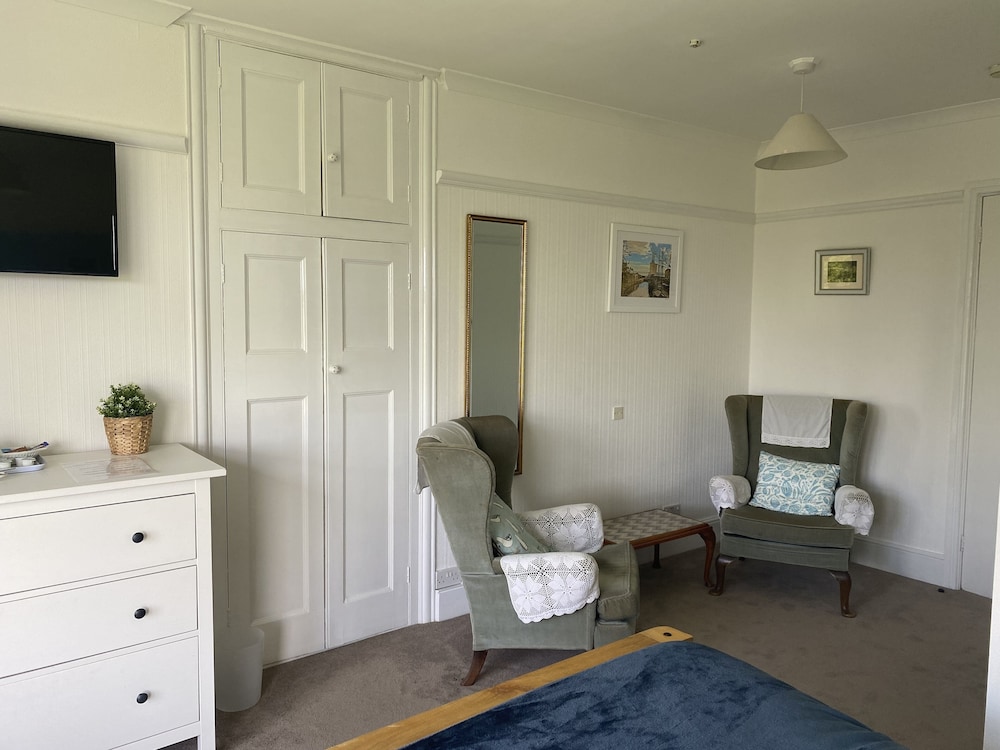 Gwyndra House B&amp;B 16/23