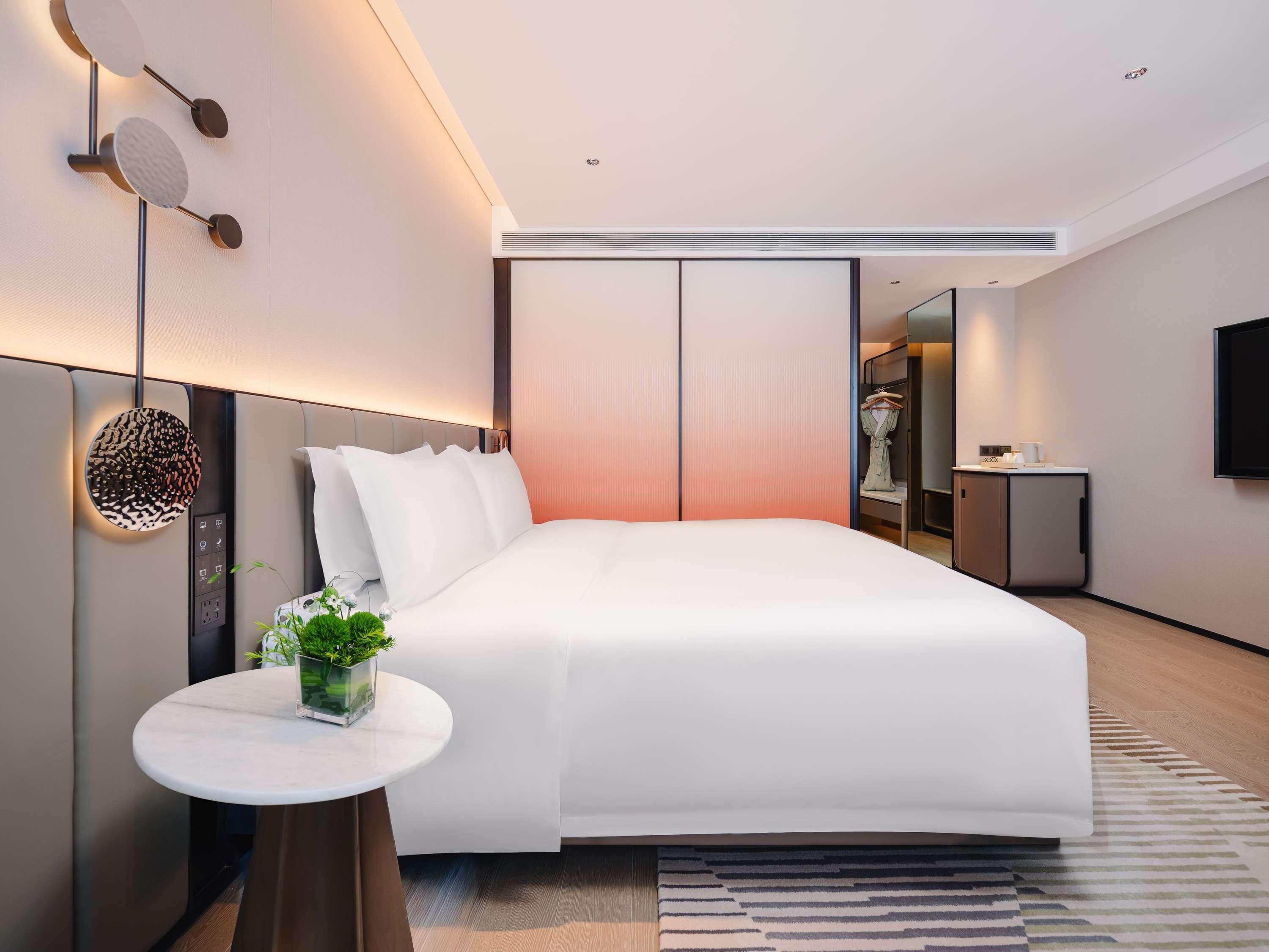 Novotel Xiamen Downtown 10/41